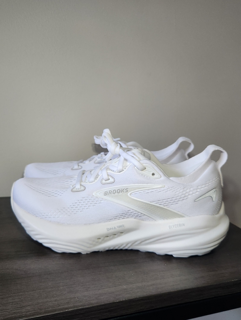 Brooks Glycerin 22 Running Shoes Womens Size 8